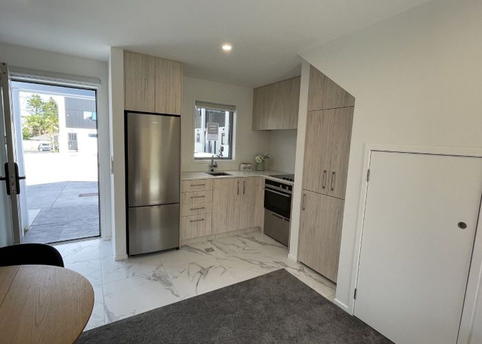  at 7/24 Yeovil Road, Te Atatu Peninsula, Waitakere City, Auckland