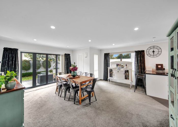  at 79 Beach Rd, Papakura, Papakura