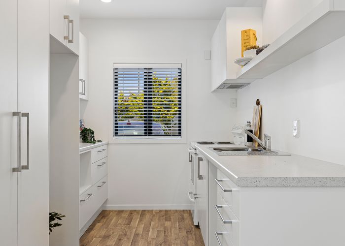  at 10/140 Office Road, Merivale, Christchurch