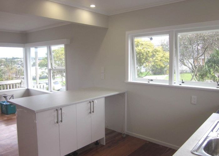  at 27A Montgomery Avenue, Belmont, North Shore City, Auckland
