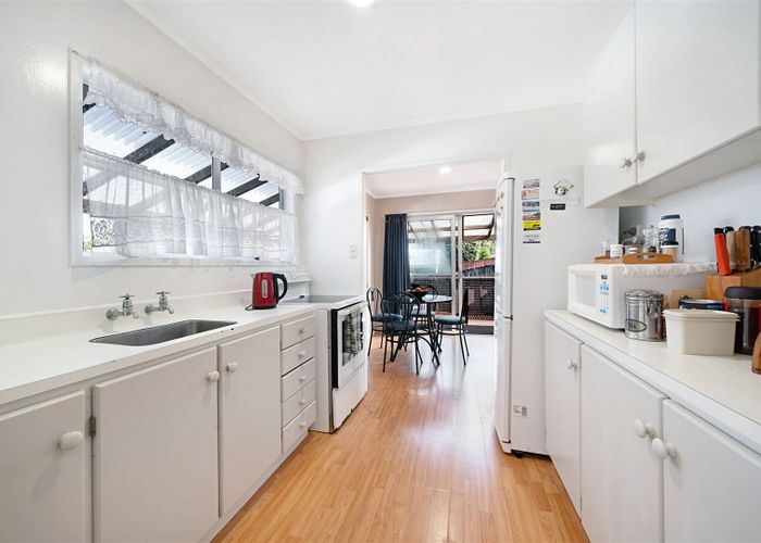  at 12 Talavera Place, Te Atatu South, Auckland