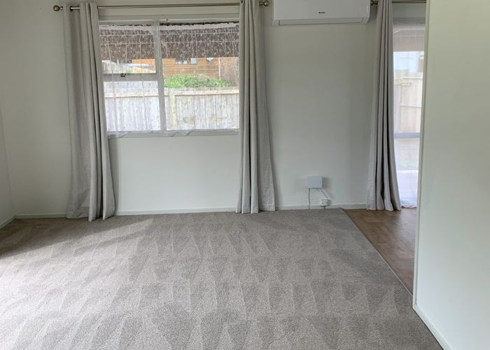  at 31 Fitzherbert Ave, West Harbour, Waitakere City, Auckland