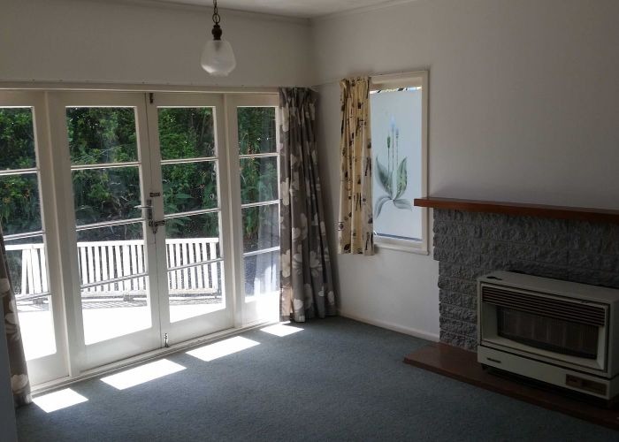  at 93 Lake Crescent, Hamilton Lake, Hamilton, Waikato