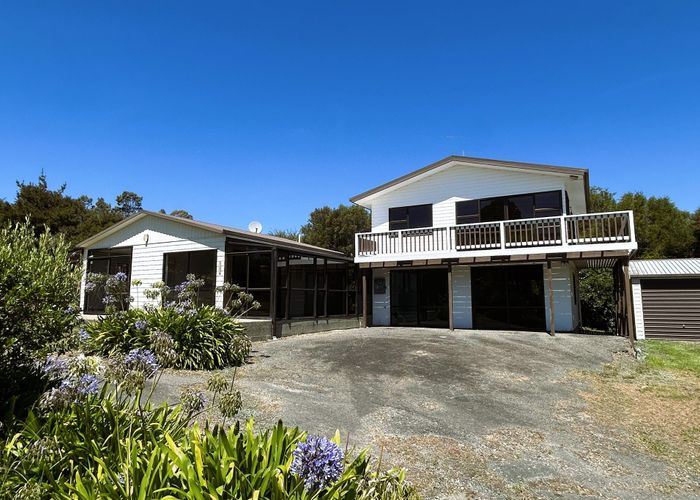  at 74 Lookout Road, Parapara, Collingwood