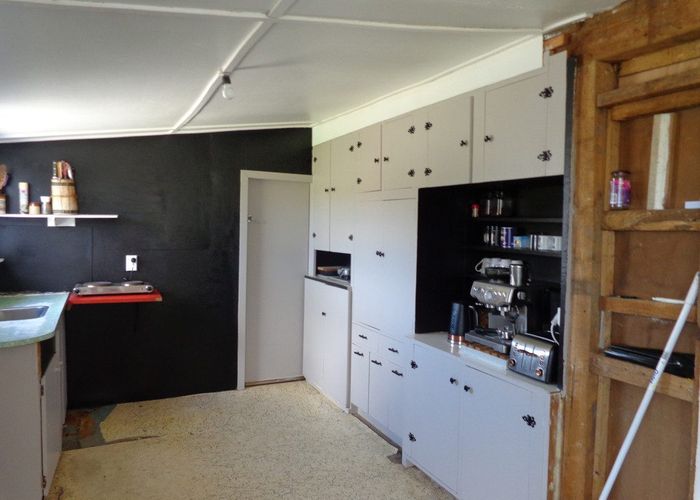  at 35 Hislop Road, Inch Clutha