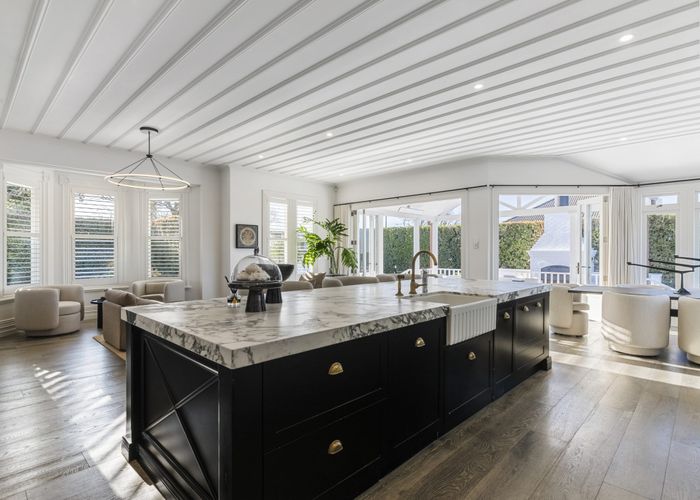  at 15 Arney Road, Remuera, Auckland City, Auckland