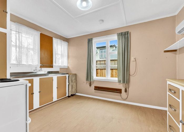  at 18 Ilam Road, Upper Riccarton, Christchurch City, Canterbury