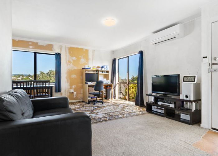  at 1/88 Sunvue Road, Glen Eden, Auckland