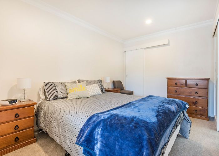  at 2/2 Kopiko Way, Brooklyn, Wellington, Wellington