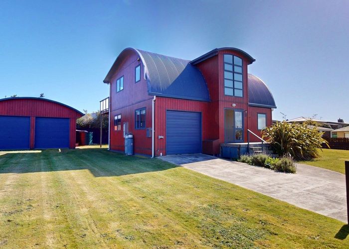  at 13 Rua Avenue, Waitarere Beach, Horowhenua, Manawatu / Whanganui