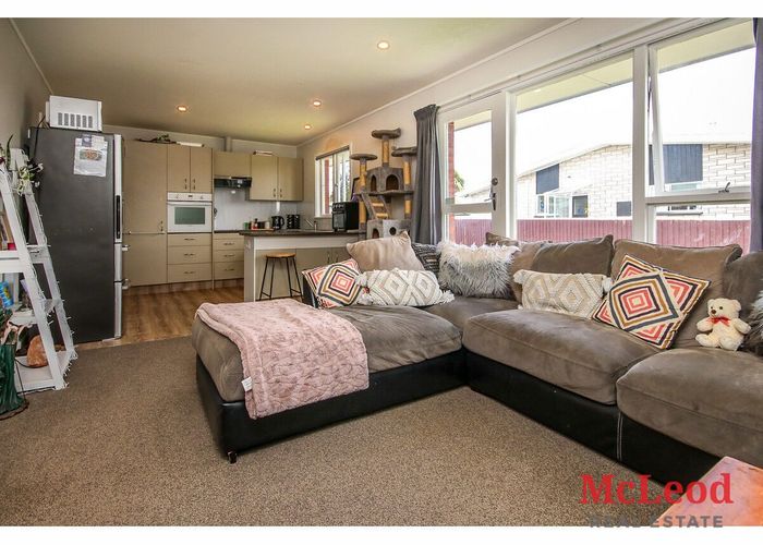  at 35 Churchill Avenue, Allenton, Ashburton, Canterbury