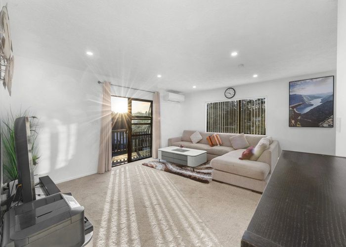  at 1/34a Helena Street, Massey, Waitakere City, Auckland