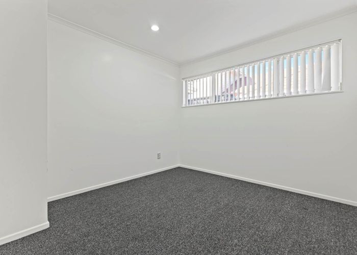  at 5 Whekau Drive, Takanini, Papakura, Auckland