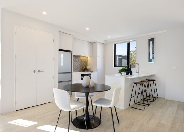  at 2/206 Hereford Street, Christchurch Central, Christchurch