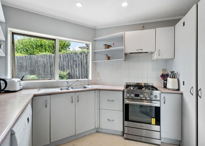  at 12 Brookesmith Drive, Waiuku, Waiuku
