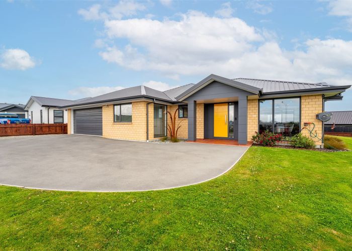  at 12 Lancewood Terrace, Oceanview, Timaru