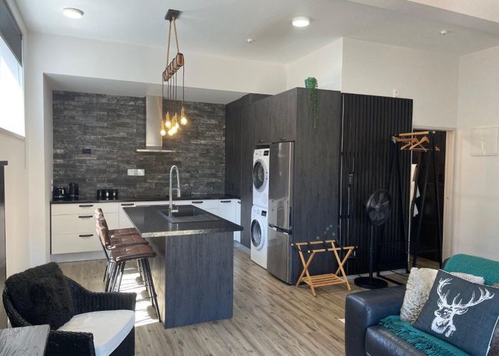  at 3/367 Devon Street East, Strandon, New Plymouth, Taranaki