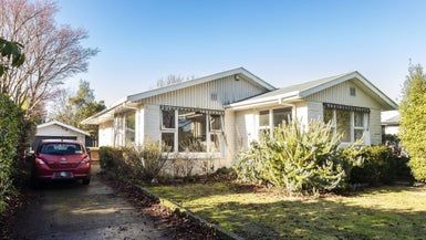  at 8 Westmont Street, Ilam, Christchurch