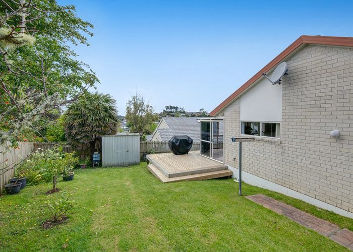 at 11 Bluebird Crescent, Unsworth Heights, Auckland