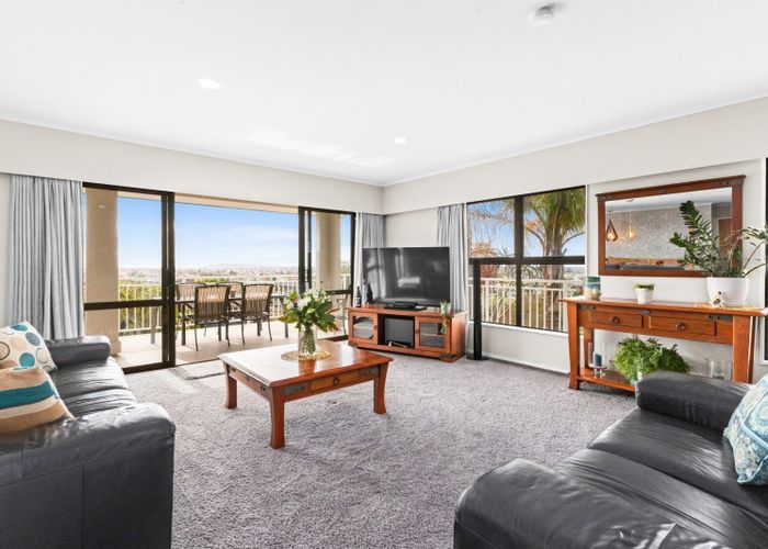  at 58 Churchill Drive, Taradale, Napier