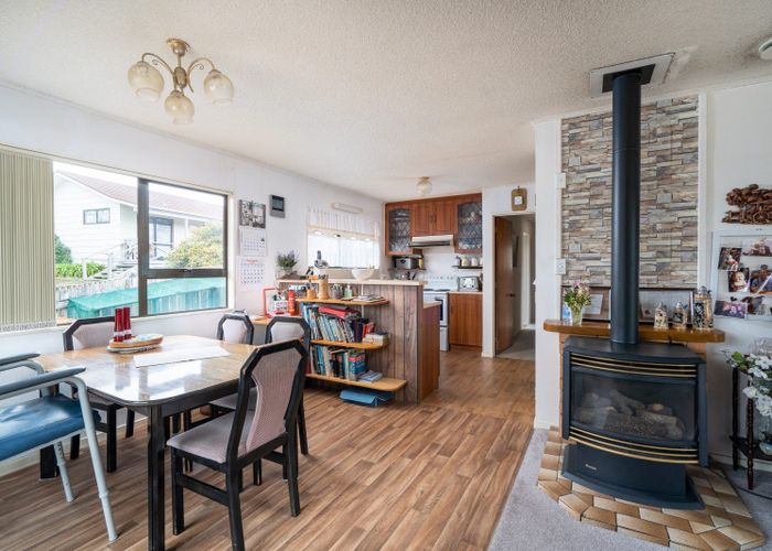  at 1 Gladstone Grove, Richmond Heights, Taupo