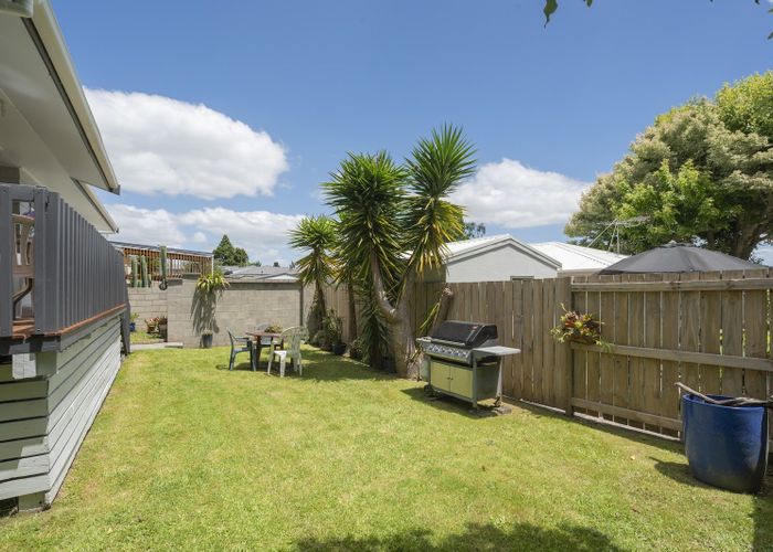 at 82 Esmeralda Street, Welcome Bay, Tauranga, Bay Of Plenty