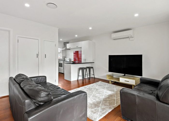  at 2/2 Ellerslie Park Road, Ellerslie, Auckland