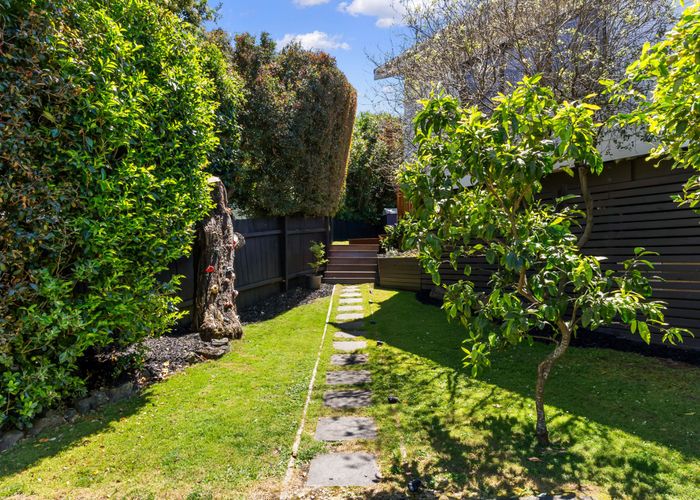  at 2/7c Hoheria Road, One Tree Hill, Auckland City, Auckland