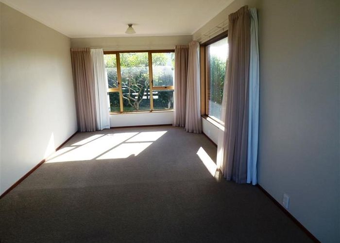  at 1/12 Felgrove Street, Glendene, Waitakere City, Auckland