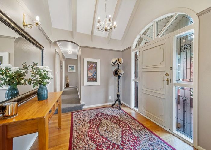  at 13 Karitane Drive, Cashmere, Christchurch City, Canterbury