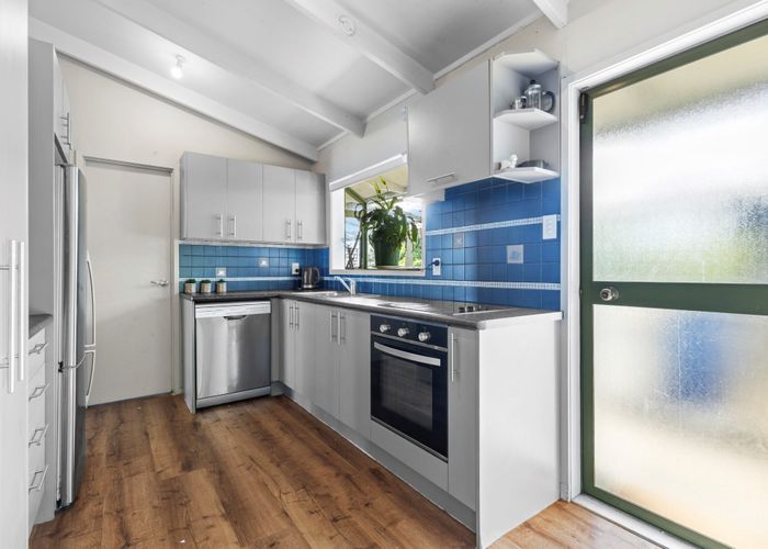  at 22B Hutchinsons Road, Bucklands Beach, Auckland