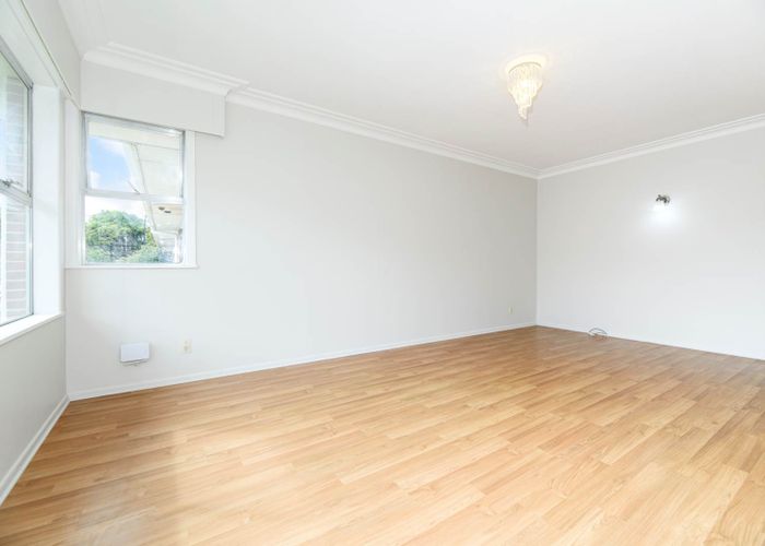  at 5E Matai Road, Greenlane, Auckland