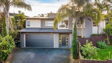  at 17 Chard Place, Flat Bush, Auckland