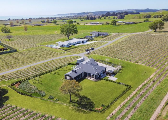  at 41 Side Road, Hastings