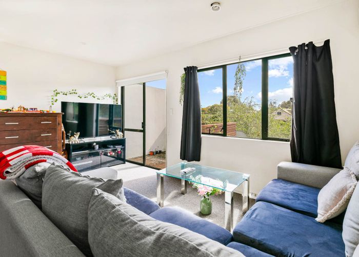  at 7/12 Ambrico Place, New Lynn, Waitakere City, Auckland