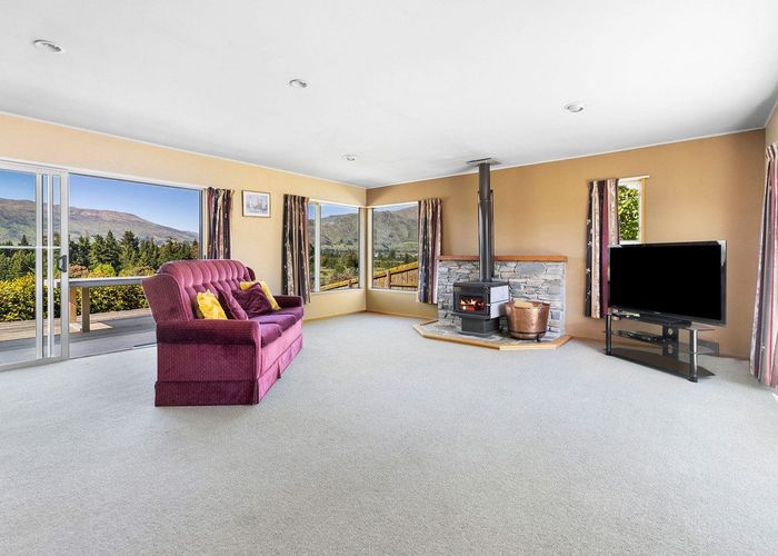  at 14 Rob Roy Lane, Wanaka