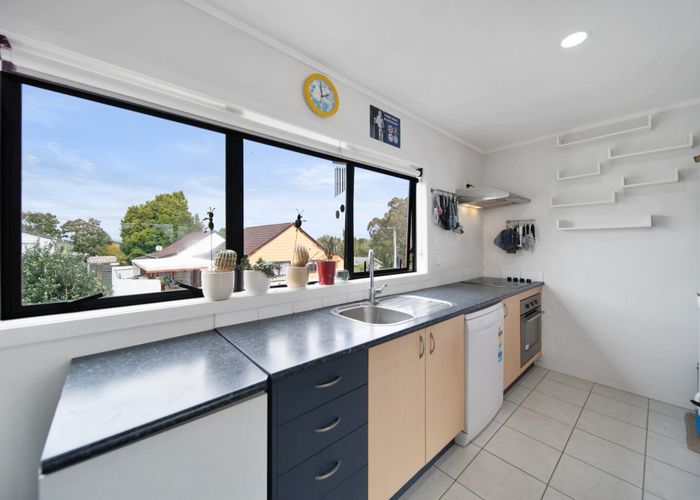  at 28 Kevale Place, Manurewa, Manukau City, Auckland