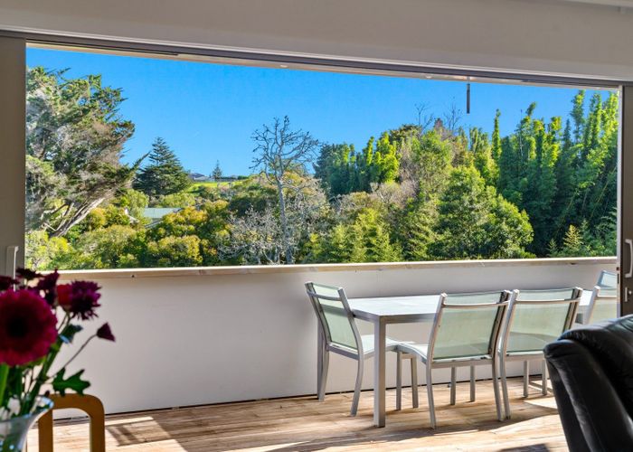  at 11 Springbank Lane, Te Atatu Peninsula, Waitakere City, Auckland
