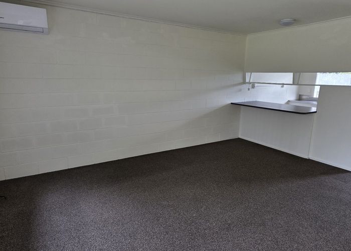  at 2/203 Marua Road, Mount Wellington, Auckland City, Auckland