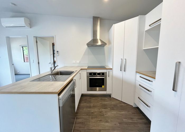  at 17a McLellan Pl, Ilam, Christchurch City, Canterbury
