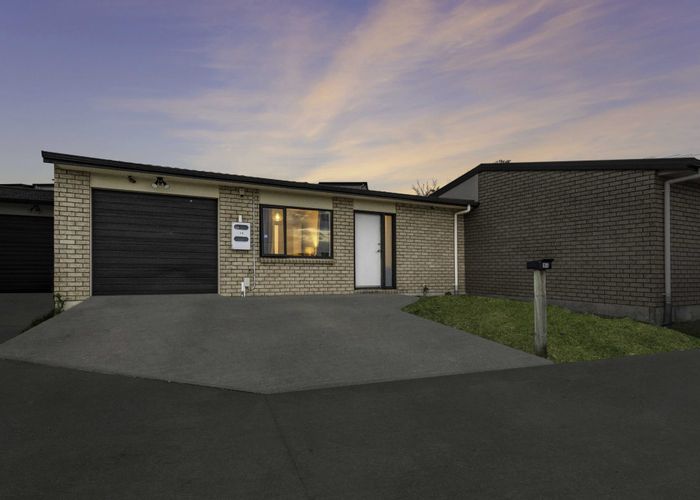  at 14/12A Tironui Station Road East, Papakura, Papakura, Auckland