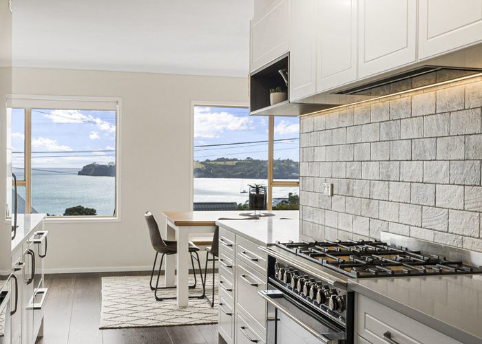  at 2 Melandra Road, Stanmore Bay, Whangaparaoa