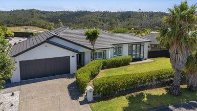  at 57 Roberta Crescent, Orewa, Orewa