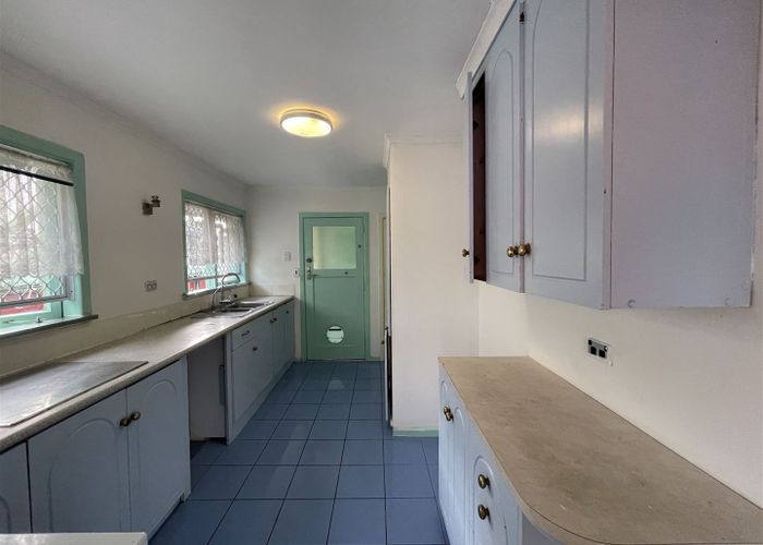  at 77 Ash Street, Avondale, Auckland