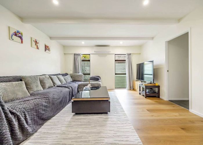  at 5 Rushgreen Avenue, Pahurehure, Papakura, Auckland