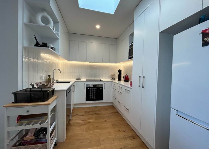  at 8/2 Pohatu Lane, Stonefields, Auckland City, Auckland