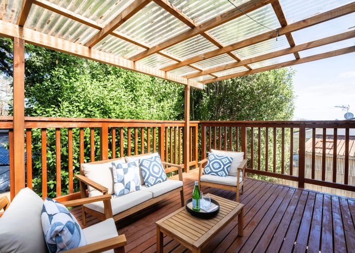  at 2/13 Fairclough Road, Beach Haven, North Shore City, Auckland