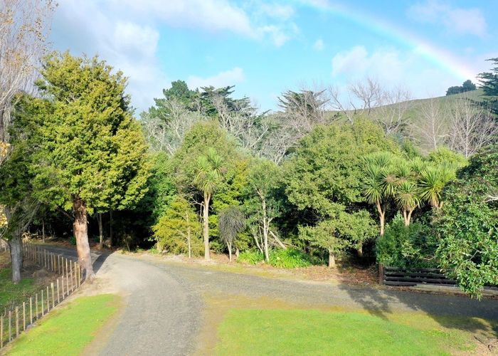  at 11 Waihi Falls Road, Dannevirke, Tararua, Manawatu / Whanganui
