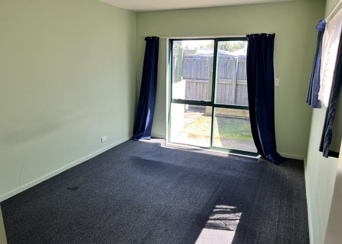  at 34b Shortland Street, Wainoni, Christchurch City, Canterbury