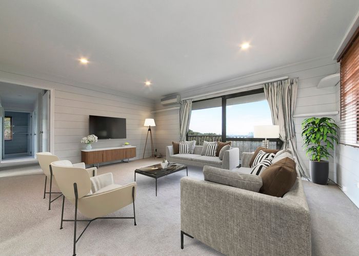  at 153 Victory Road, Laingholm, Auckland